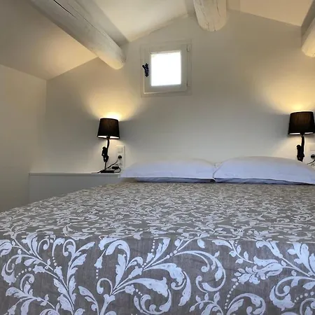 Mazet En Provence Dans Propriete Equestre Holiday home